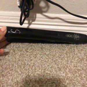 Sultra the Seductress flat iron